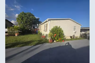 19800 SW 180 Th Ave, Miami, FL 33187 - Photo 4