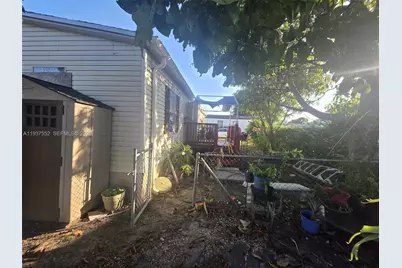 19800 SW 180 Th Ave, Miami, FL 33187 - Photo 18