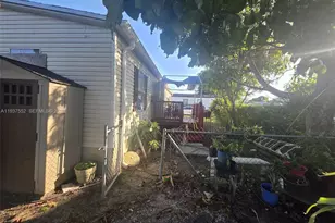 19800 SW 180th Ave, Miami, FL 33187 - Photo 18