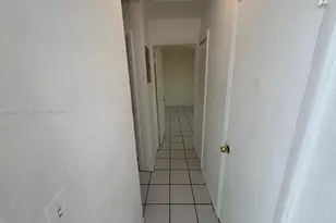 201 NW 77th St, Miami, FL 33150 - Photo 8