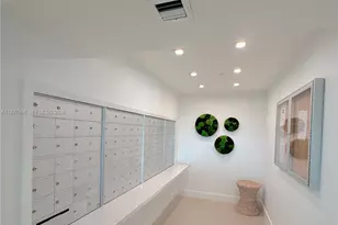 5900 Collins Ave, Miami Beach, FL 33140 - Photo 36