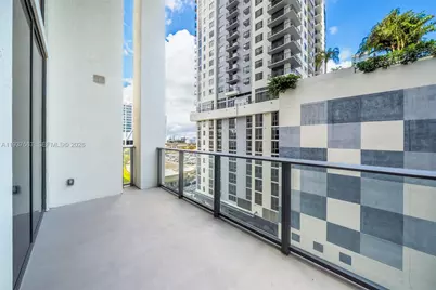 11 NE 6 Street #709, Miami, FL 33132 - Photo 6