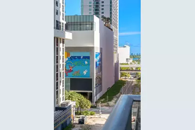 11 NE 6 Street #709, Miami, FL 33132 - Photo 8