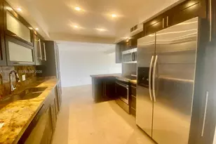 1800 NE 114th St, Miami, FL 33181 - Photo 4