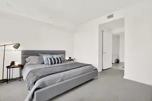 45 SW 9th St, Miami, FL 33130 - Photo 14