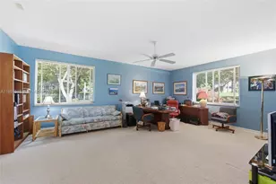 2442 Poinciana Ct, Weston, FL 33327 - Photo 24