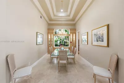 2442 Poinciana Ct, Weston, FL 33327 - Photo 20