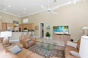 2442 Poinciana Ct, Weston, FL 33327 - Photo 14