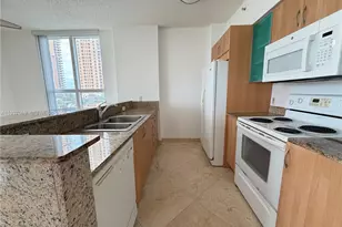 17555 Atlantic Blvd, Sunny Isles Beach, FL 33160 - Photo 12