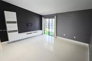 18785 NW 62nd Ave, Hialeah, FL 33015 - Photo 4