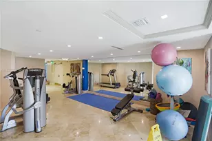 17555 Collins Ave, Sunny Isles Beach, FL 33160 - Photo 22