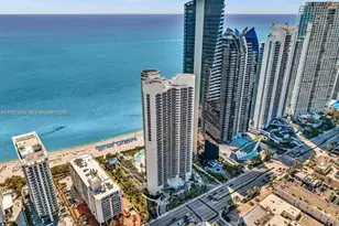 17201 Collins Ave, Sunny Isles Beach, FL 33160 - Photo 4