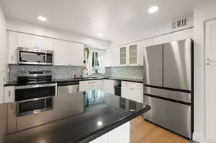 6830 SW 45th Ln, Miami, FL 33155 - Photo 4