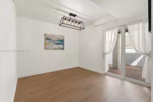 6830 SW 45th Ln, Miami, FL 33155 - Photo 12