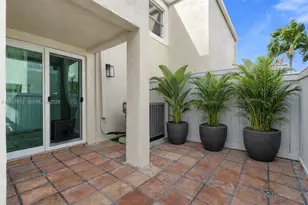 6830 SW 45th Ln, Miami, FL 33155 - Photo 14