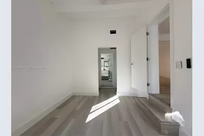 561 NW 41st St #0, Miami, FL 33127 - Photo 6