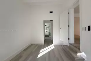 561 NW 41st St, Miami, FL 33127 - Photo 6