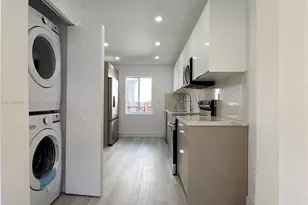 561 NW 41st St, Miami, FL 33127 - Photo 24