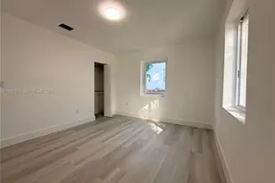 561 NW 41st St, Miami, FL 33127 - Photo 16