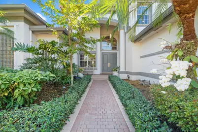 11032 Pine Lodge Trl, Davie, FL 33328 - Photo 6