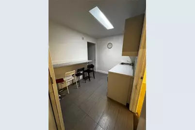 8221 NW 30th Ter, Doral, FL 33198 - Photo 18