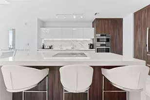 851 NE 1st Ave, Miami, FL 33132 - Photo 8