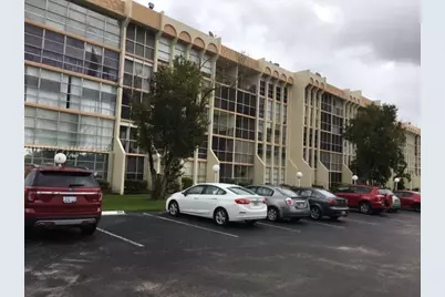 [Address not provided], Hallandale Beach, FL 33009 - Photo 10