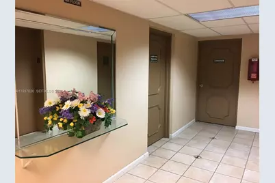 [Address not provided], Hallandale Beach, FL 33009 - Photo 18