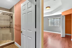 3878 Tree Top Dr, Weston, FL 33332 - Photo 32