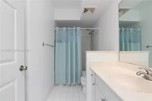 17125 N Bay Rd, Sunny Isles Beach, FL 33160 - Photo 26