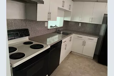 8420 SW 133rd Ave Rd #308, Miami, FL 33183 - Photo 6