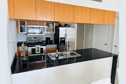 1750 N Bayshore Dr #1812, Miami, FL 33132 - Photo 6