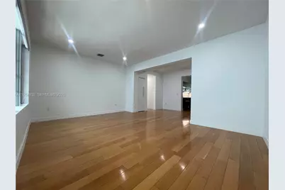 2021 Meridian Ave #12, Miami Beach, FL 33139 - Photo 2