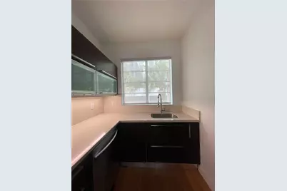 2021 Meridian Ave #12, Miami Beach, FL 33139 - Photo 10
