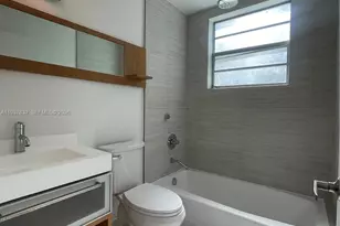 2021 Meridian Ave, Miami Beach, FL 33139 - Photo 14