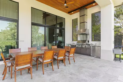 13505 SW 37th Pl, Davie, FL 33330 - Photo 22