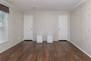 21661 NW 8th Ct, Pembroke Pines, FL 33029 - Photo 32