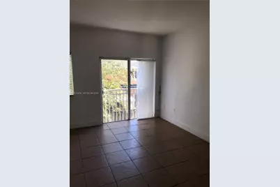 7995 NW 8th St #112, Miami, FL 33126 - Photo 8