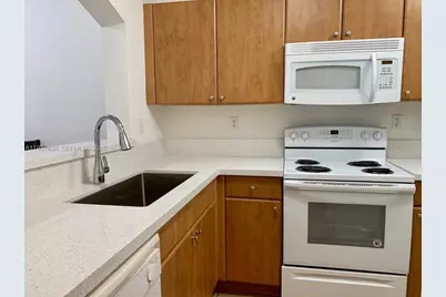 7995 NW 8th St #112, Miami, FL 33126 - Photo 4