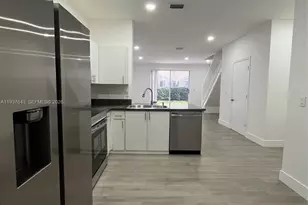 2216 Ensenada Terrace, Weston, FL 33327 - Photo 4