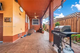 5015 E Palm Ct, Hialeah, FL 33013 - Photo 36