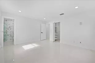 2279 Nova Village Dr, Davie, FL 33317 - Photo 6