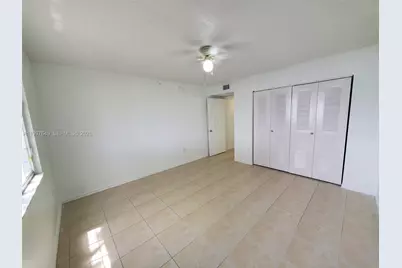 5041 Wiles Rd #106, Coconut Creek, FL 33073 - Photo 4