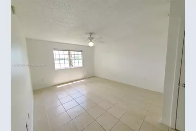 5041 Wiles Rd #106, Coconut Creek, FL 33073 - Photo 10