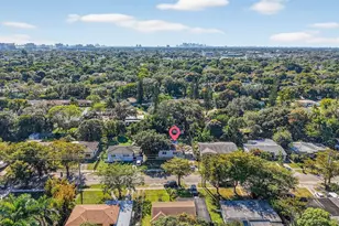 870 NE 144th St, North Miami, FL 33161 - Photo 30