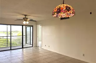 2322 S Cypress Bend Dr, Pompano Beach, FL 33069 - Photo 26