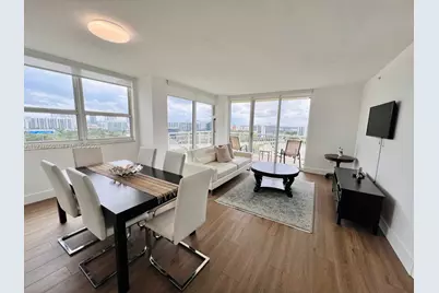 19501 W Country Club Dr #1408, Aventura, FL 33180 - Photo 4