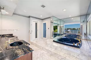 1375 N Biscayne Point Rd, Miami Beach, FL 33141 - Photo 14