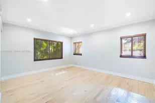 1375 N Biscayne Point Rd, Miami Beach, FL 33141 - Photo 20