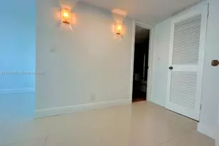 2030 S Ocean Dr, Hallandale Beach, FL 33009 - Photo 34